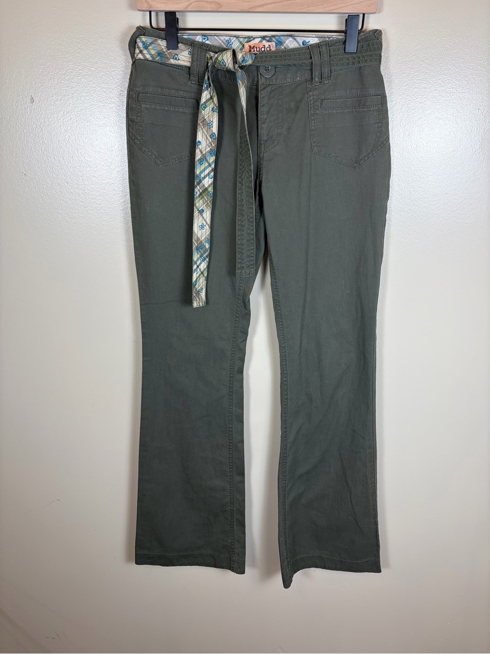 Y2K Mudd flare olive green pants with belt size 7
